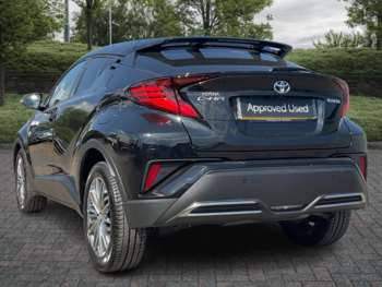 Used Toyota C-HR 2023 for sale - 74644075: Photo