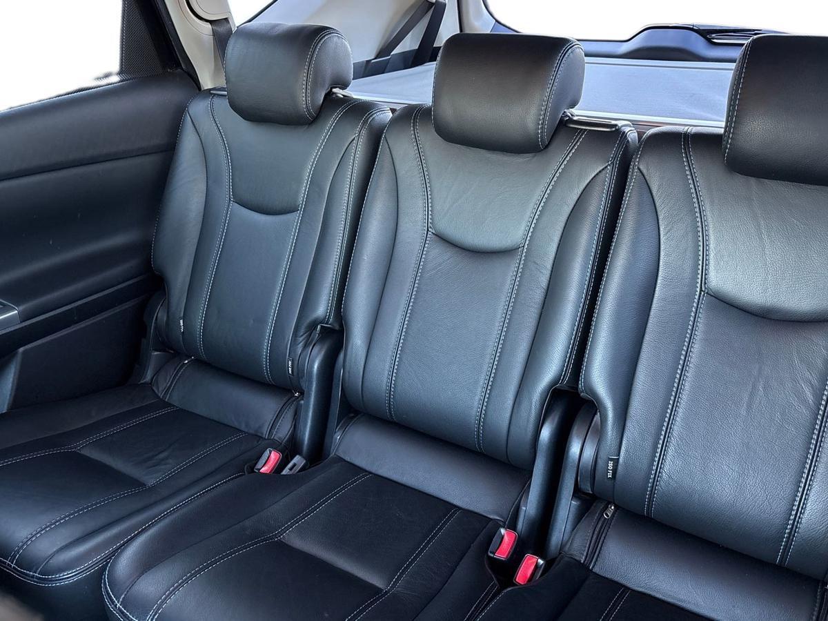 Used Toyota Prius+ 2015 for sale - 76647400: Photo 25