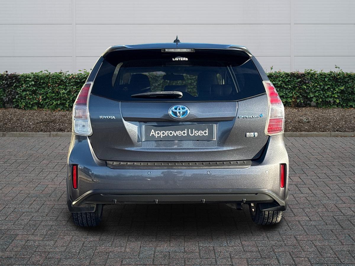 Used Toyota Prius+ 2015 for sale - 76647400: Photo 6