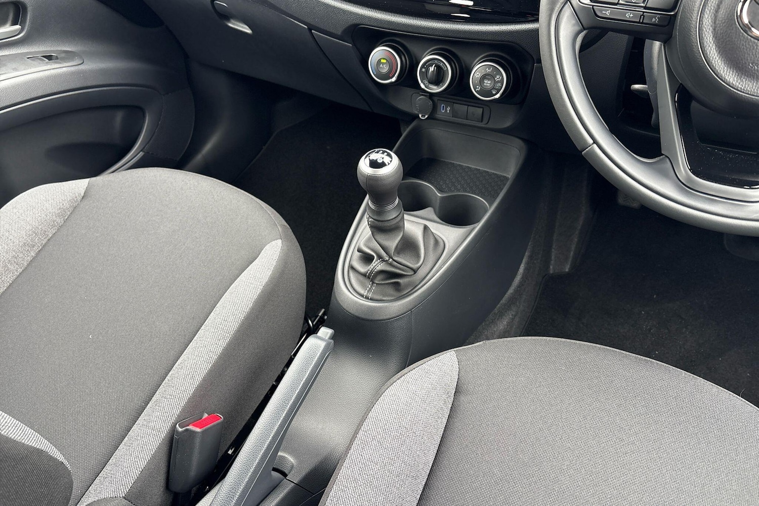 Used Toyota Aygo X 2025 for sale - 76635374: Photo 6