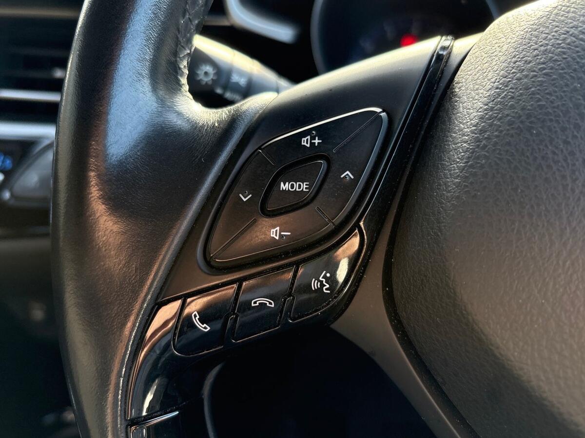 Used Toyota C-HR 2017 for sale - 77627045: Photo 16