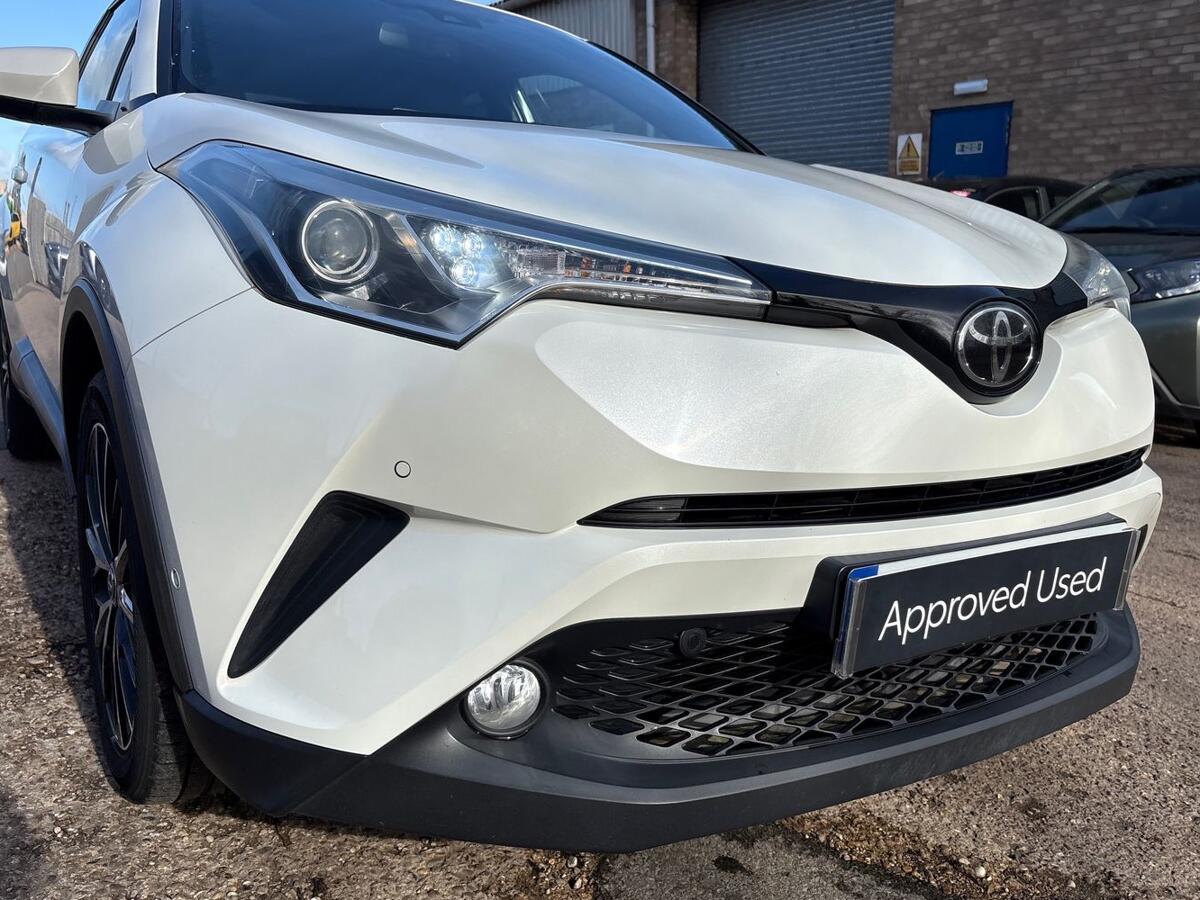 Used Toyota C-HR 2017 for sale - 77627045: Photo 27