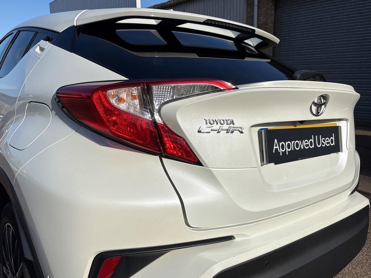 Used Toyota C-HR 2017 for sale - 77627045: Photo 28