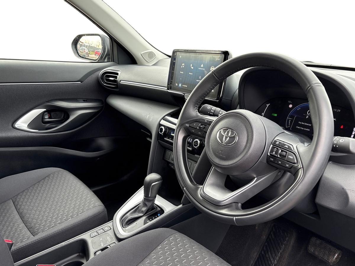 Used Toyota Yaris 2025 for sale - 77470373: Photo 11