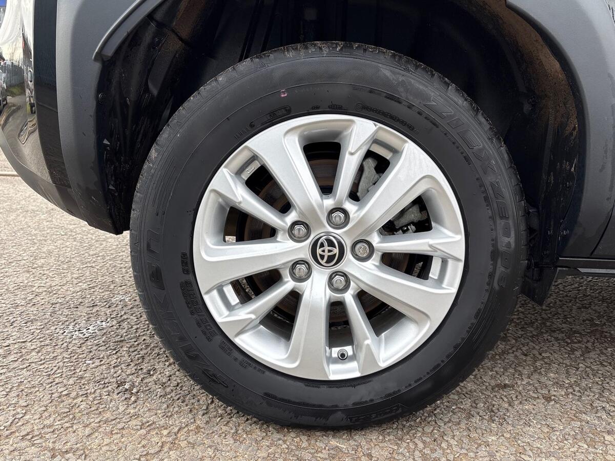 Used Toyota Yaris 2025 for sale - 77470373: Photo 31