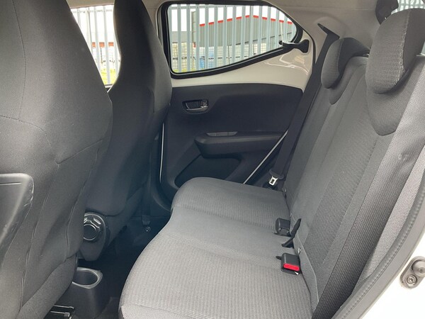 Used Toyota AYGO 2021 for sale - 76086191: Photo 12