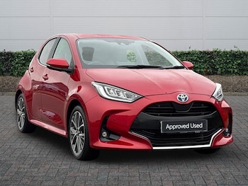 Used Toyota Yaris 2023 for sale - 77613726: Photo
