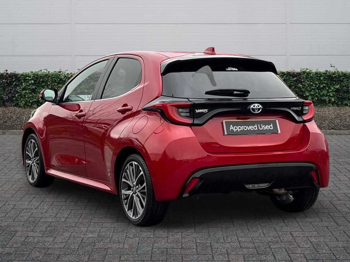 Used Toyota Yaris 2023 for sale - 77613726: Photo 2