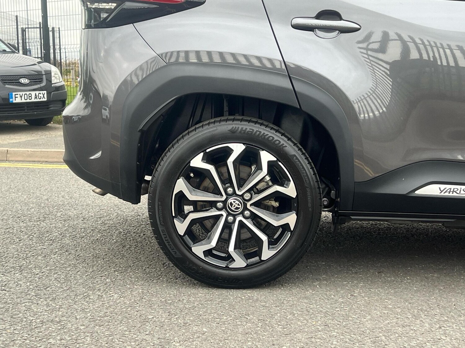 Used Toyota Yaris 2022 for sale - 76154331: Photo 18