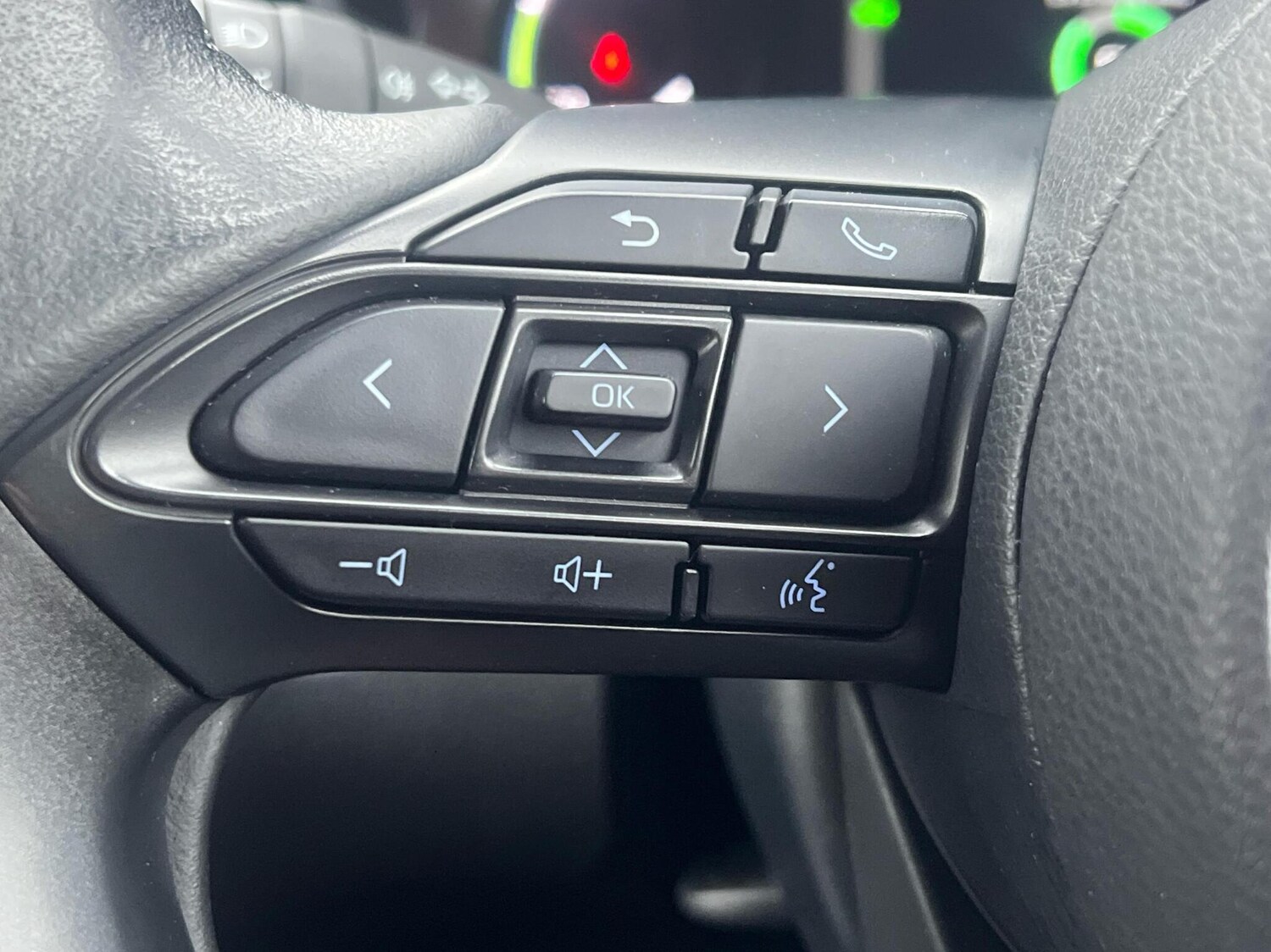 Used Toyota Yaris 2022 for sale - 76154331: Photo 20