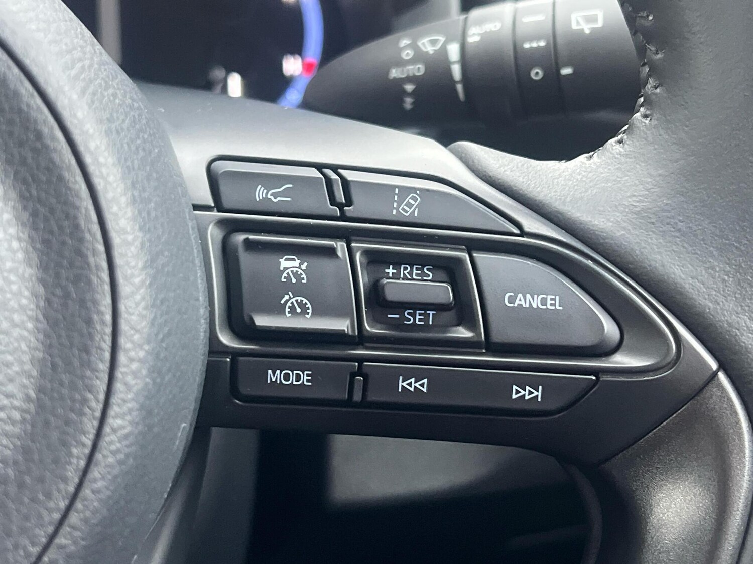 Used Toyota Yaris 2022 for sale - 76154331: Photo 21