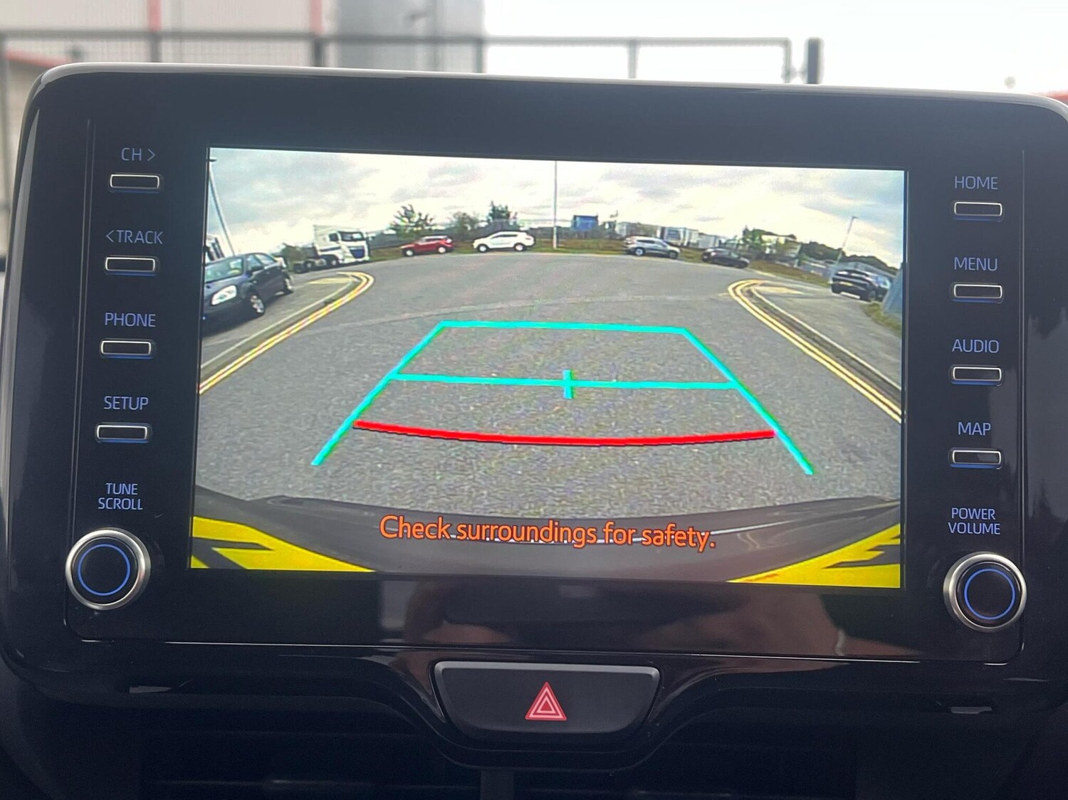 Used Toyota Yaris 2022 for sale - 76154331: Photo 22