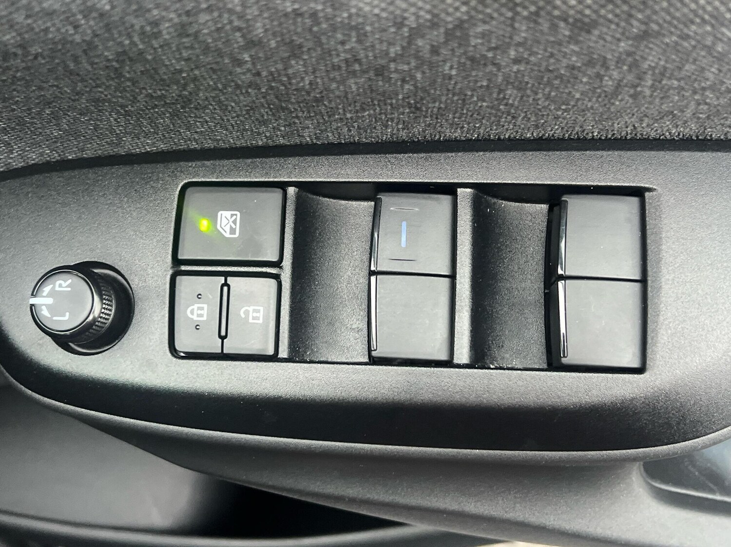 Used Toyota Yaris 2022 for sale - 76154331: Photo 25