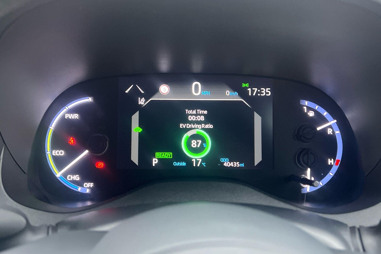 Used Toyota Yaris 2022 for sale - 76154331: Photo 32