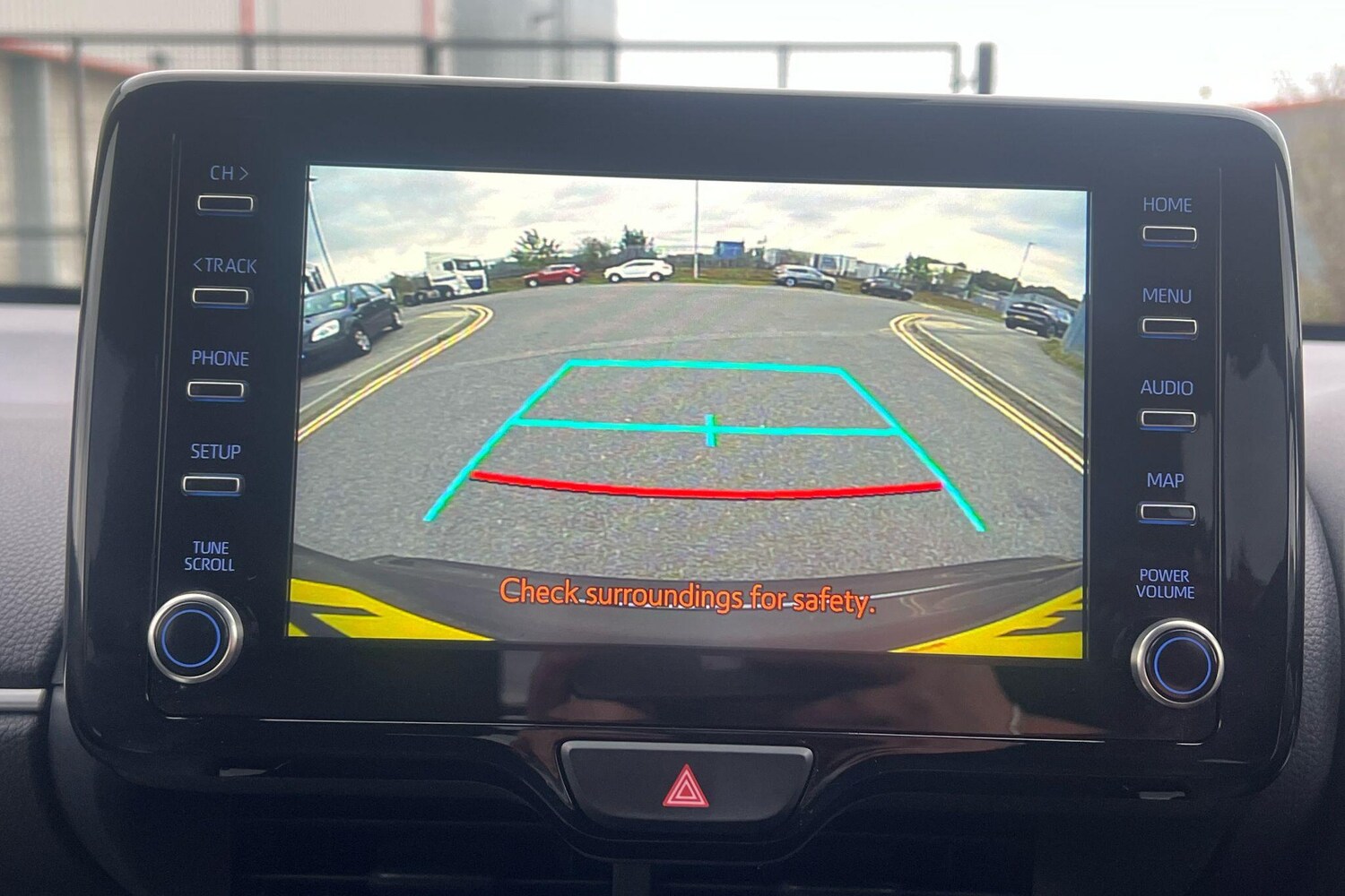 Used Toyota Yaris 2022 for sale - 76154331: Photo 37