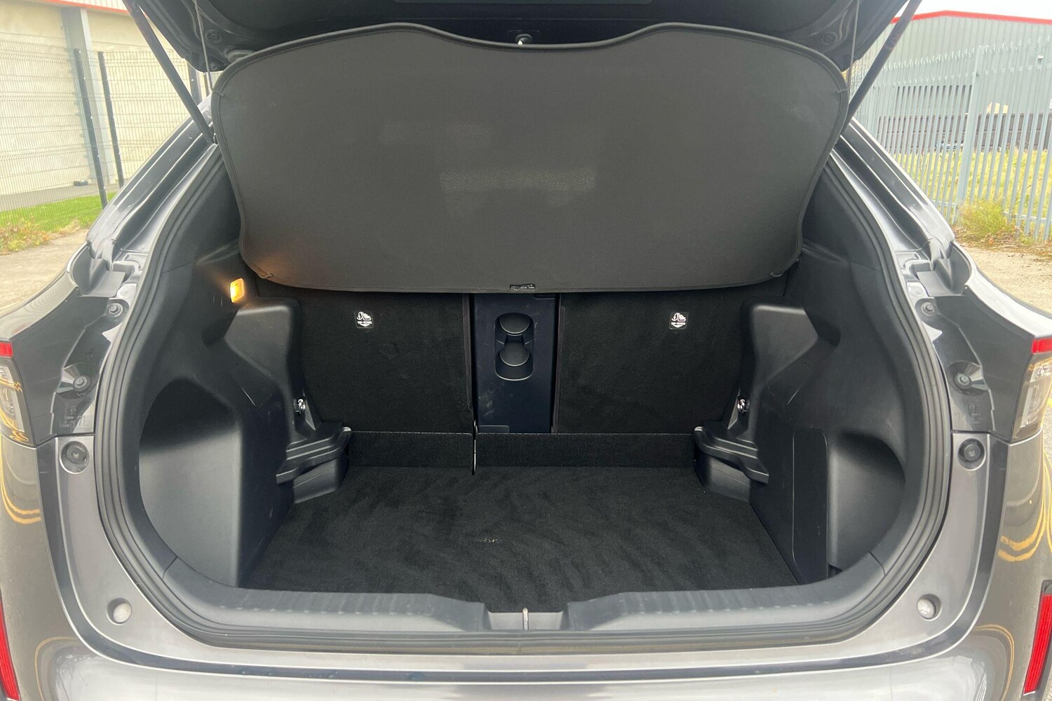 Used Toyota Yaris 2022 for sale - 76154331: Photo 49