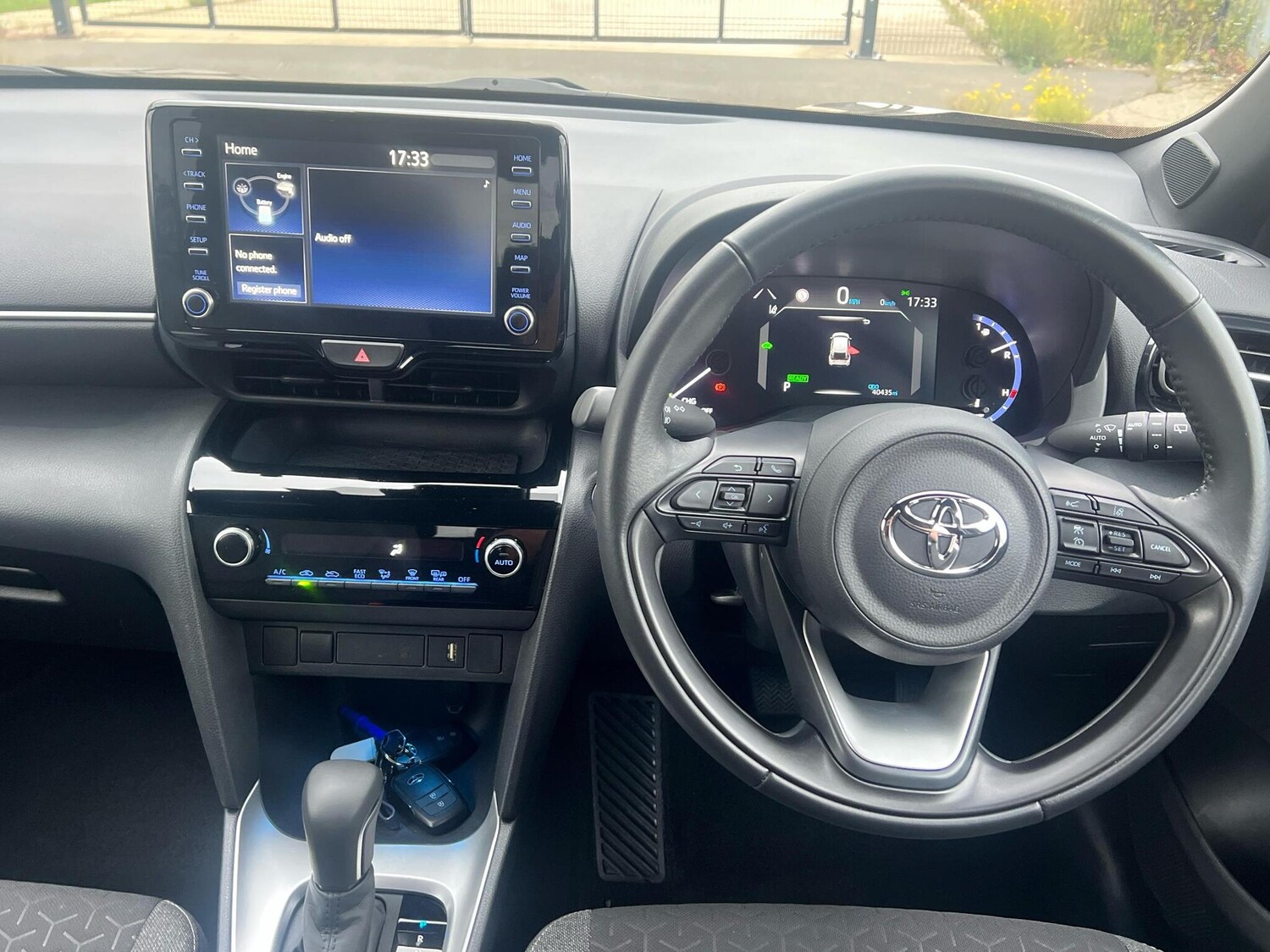 Used Toyota Yaris 2022 for sale - 76154331: Photo 6