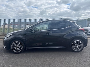 Used Toyota Yaris 2021 for sale - 78899336: Photo