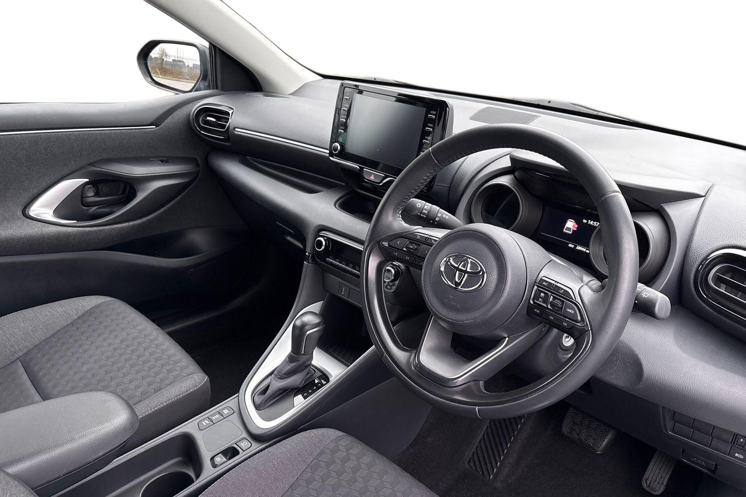 Used Toyota Yaris 2021 for sale - 77280571: Photo 12