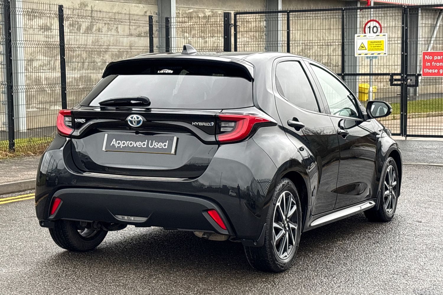 Used Toyota Yaris 2021 for sale - 77280571: Photo 21