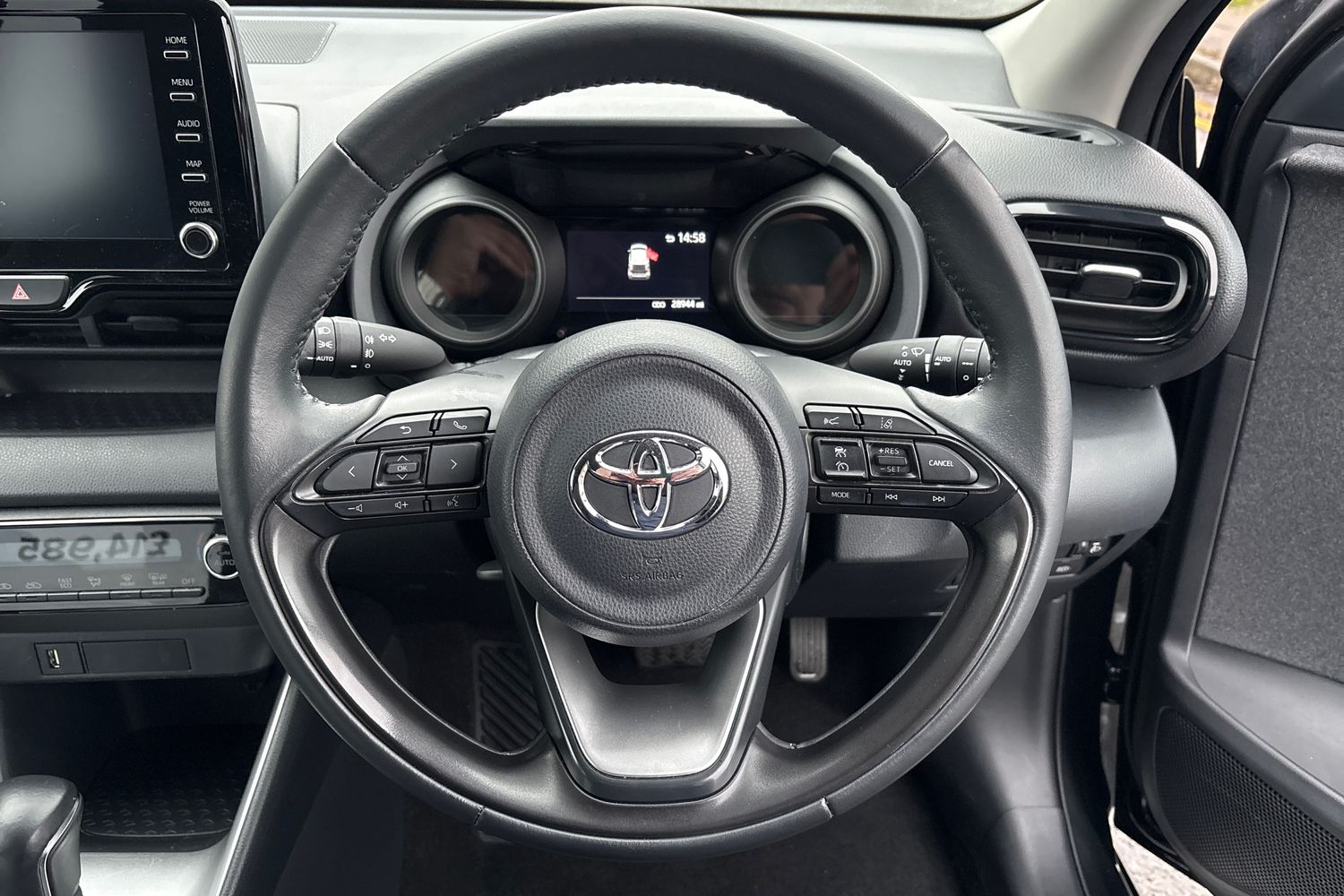 Used Toyota Yaris 2021 for sale - 77280571: Photo 23