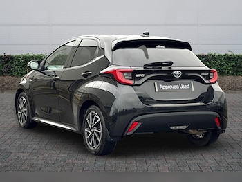 Used Toyota Yaris 2021 for sale - 77280571: Photo