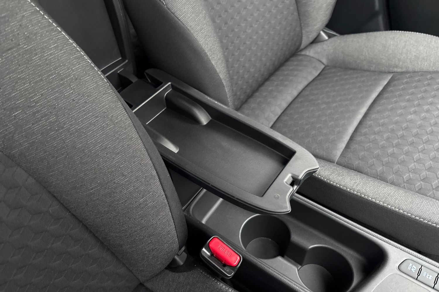 Used Toyota Yaris 2021 for sale - 77280571: Photo 30