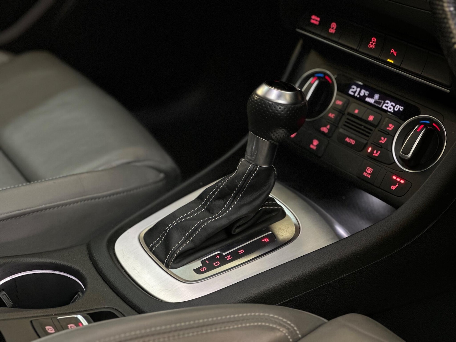 Used Audi Q3 2016 for sale - 77597810: Photo 21