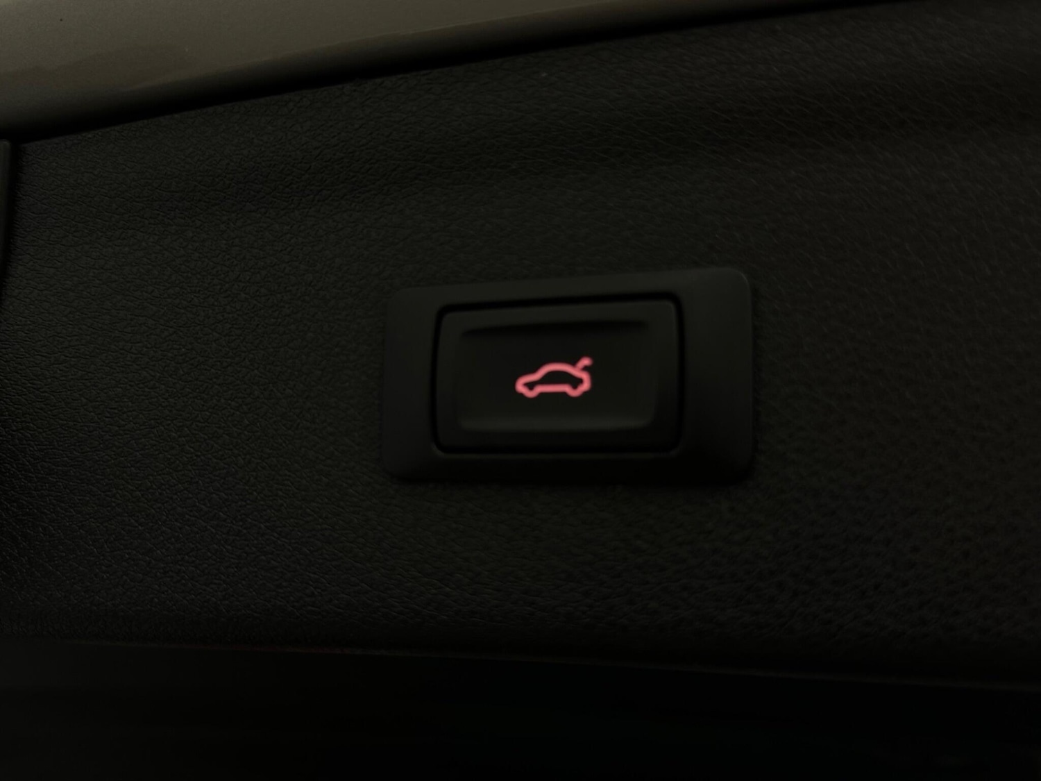 Used Audi Q3 2016 for sale - 77597810: Photo 34