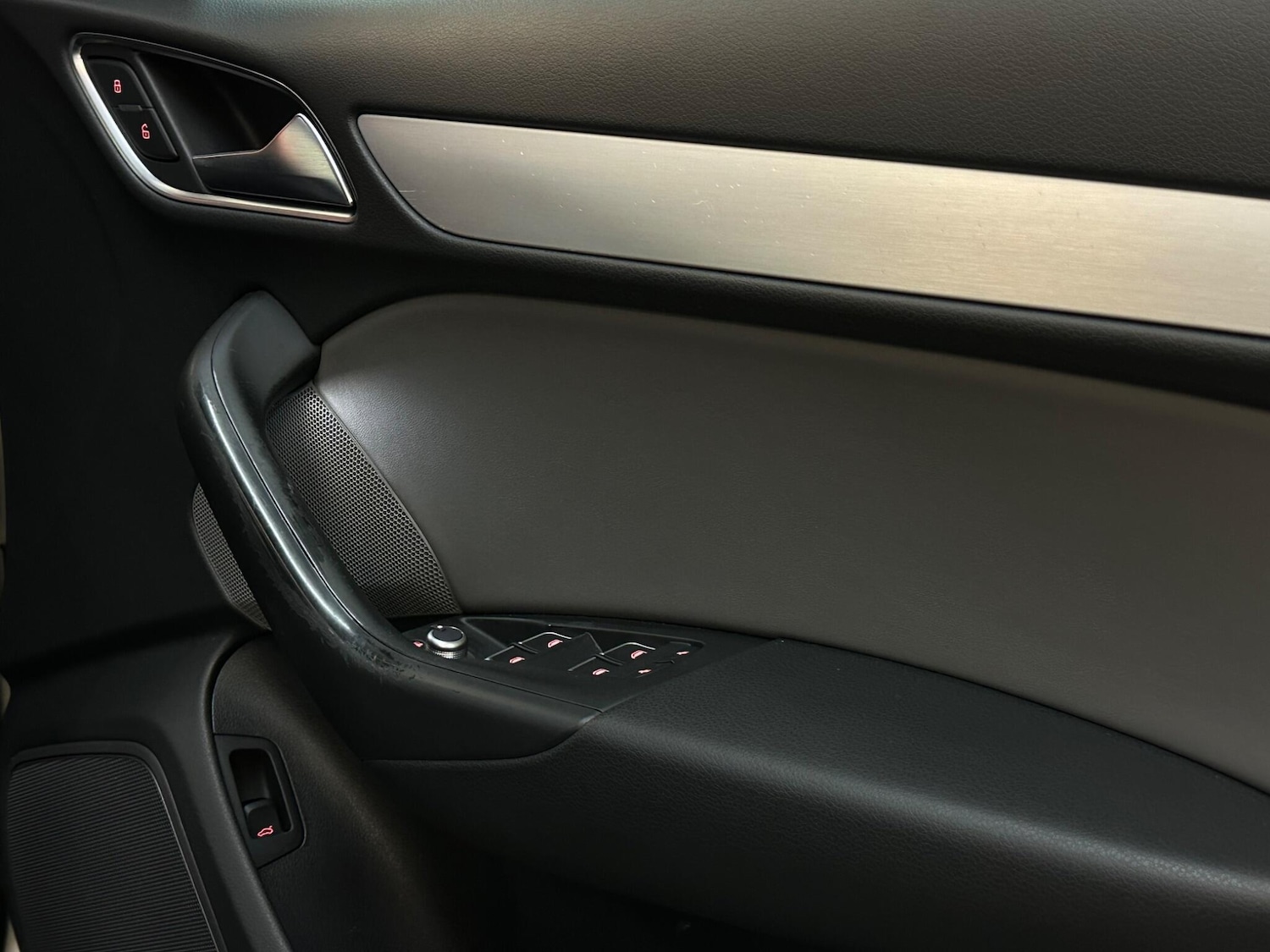 Used Audi Q3 2016 for sale - 77597810: Photo 36