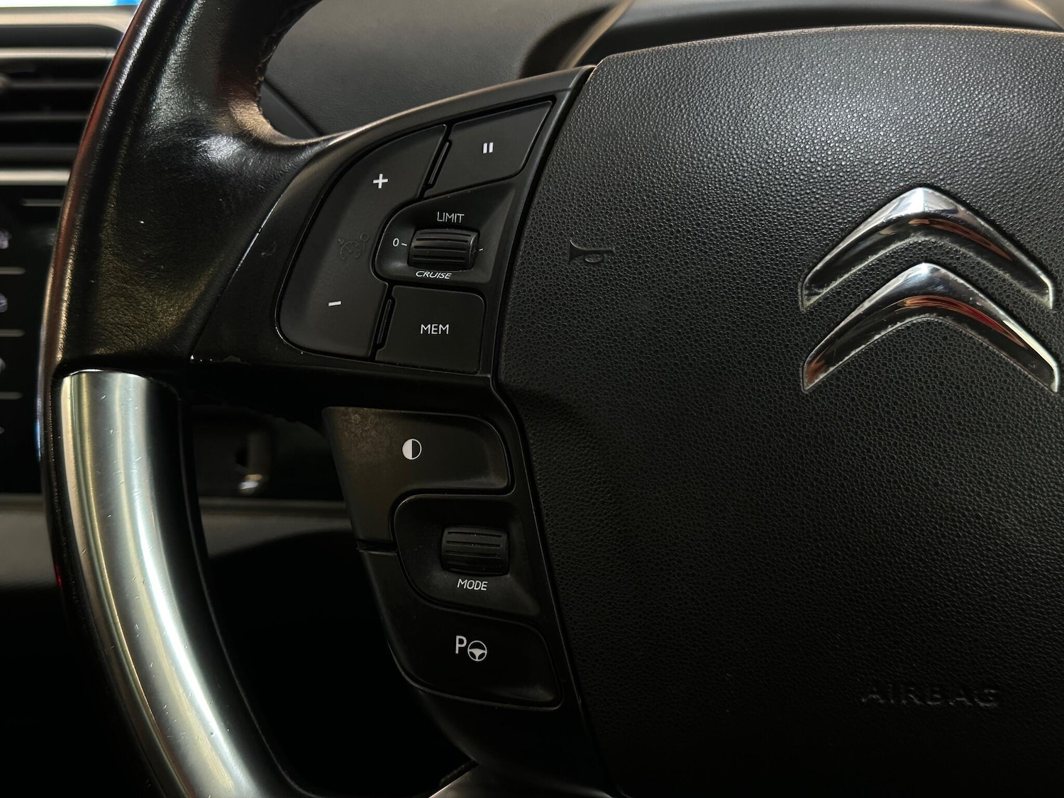 Used Citroen Grand C4 Picasso 2015 for sale - 77798909: Photo 30