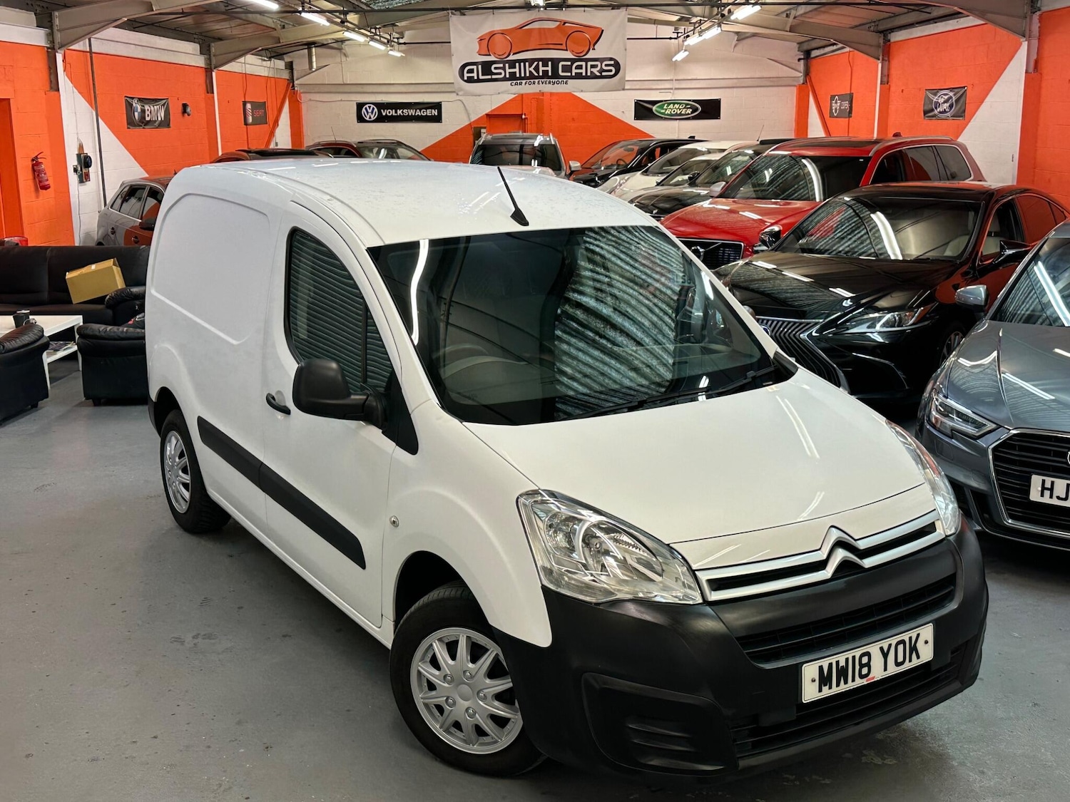 Used Citroen Berlingo 2018 for sale - 77898162: Photo 2