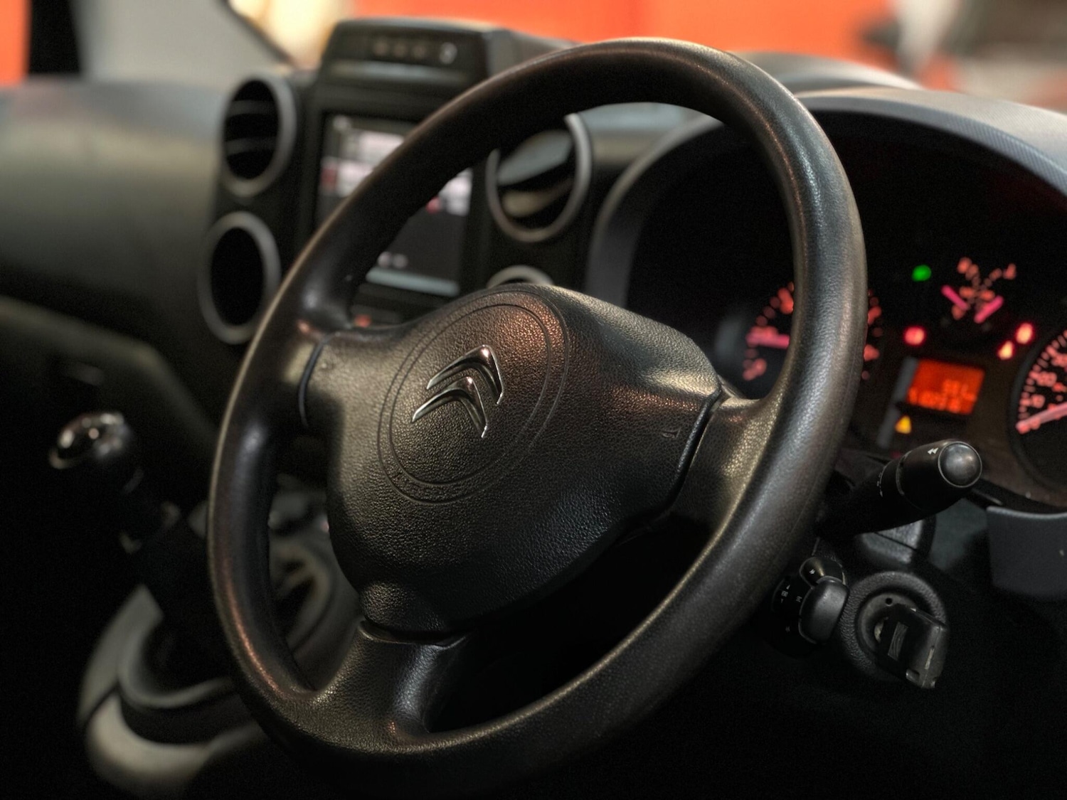 Used Citroen Berlingo 2018 for sale - 77898162: Photo 28