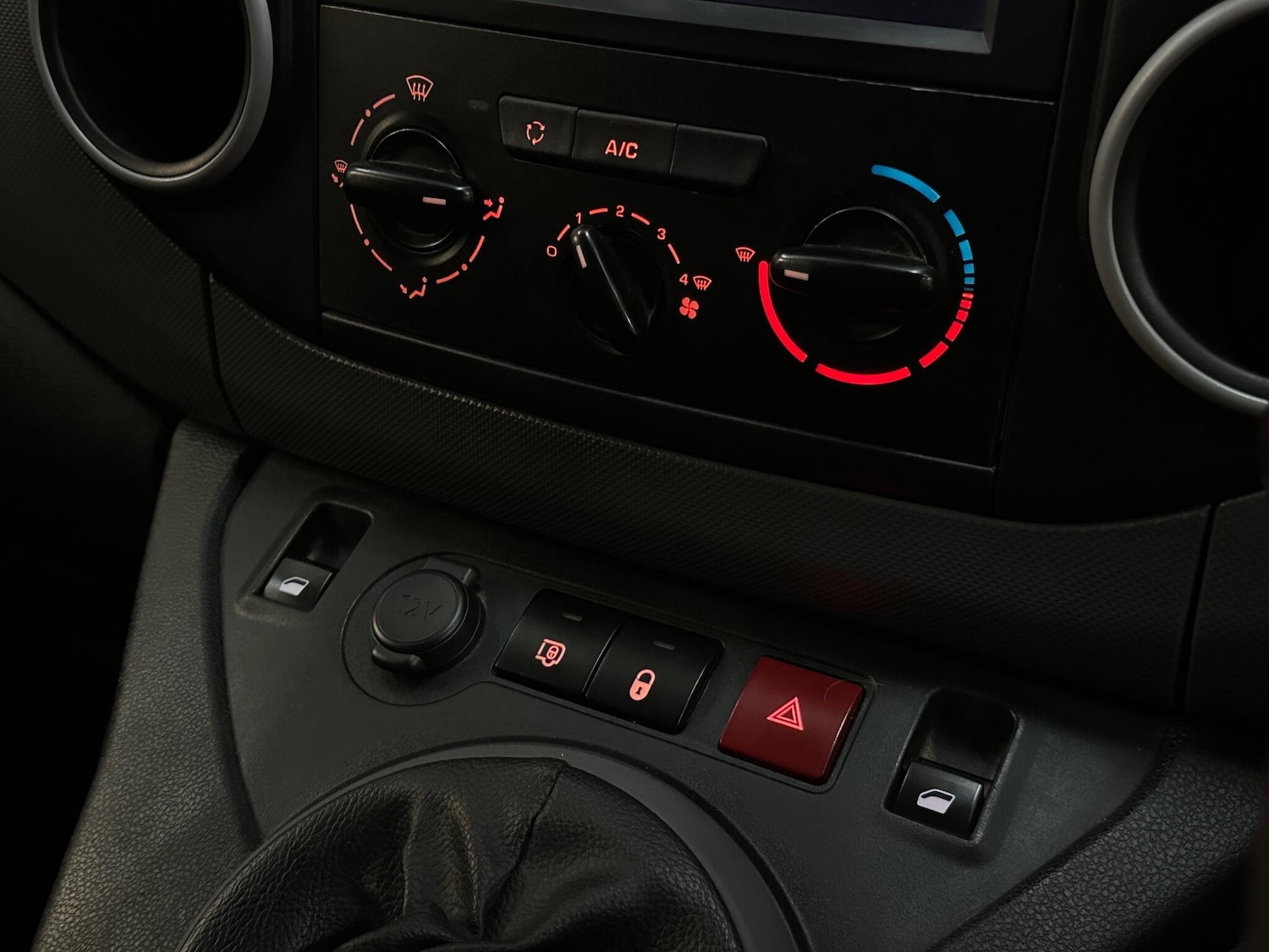 Used Citroen Berlingo 2018 for sale - 77898162: Photo 29