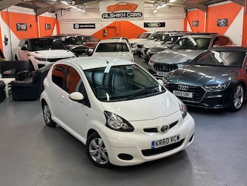 Used Toyota AYGO 2011 for sale - 76446690: Photo