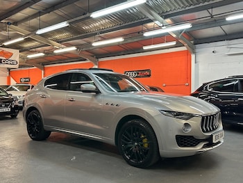 Used Maserati Levante 2018 for sale - 76485539: Photo
