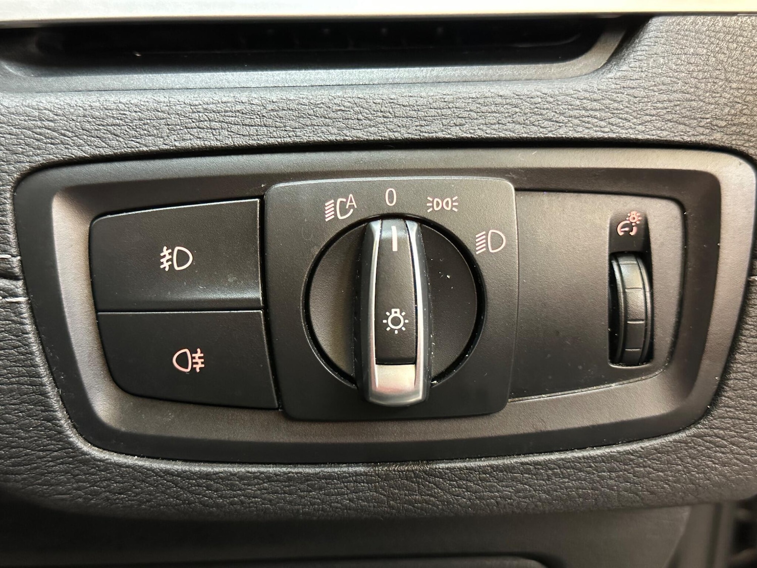 Used BMW X1 2019 for sale - 77994360: Photo 31