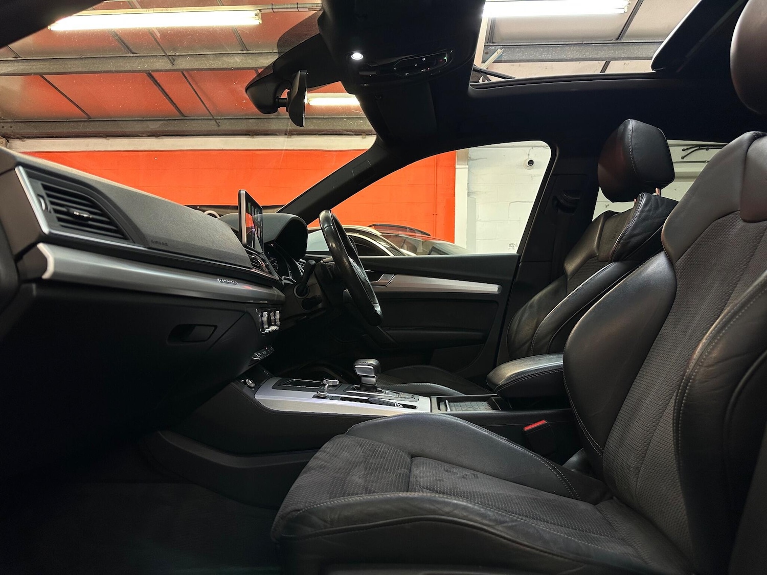 Used Audi Q5 2019 for sale - 76084830: Photo 15
