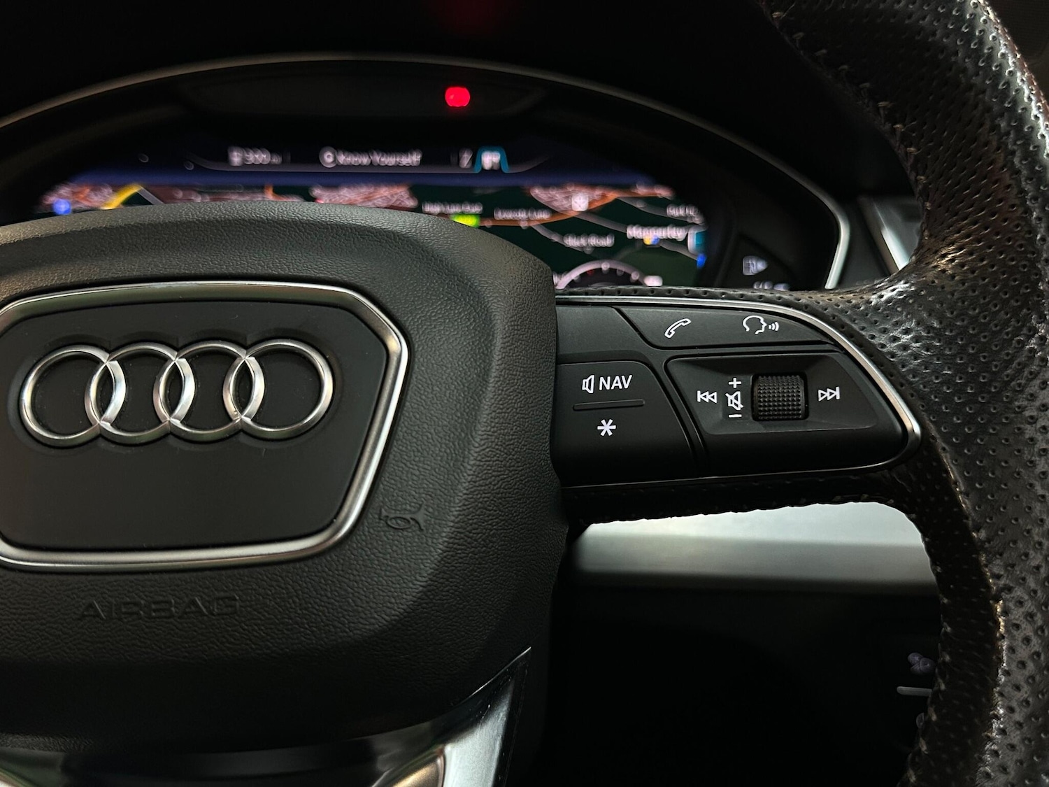 Used Audi Q5 2019 for sale - 76084830: Photo 33