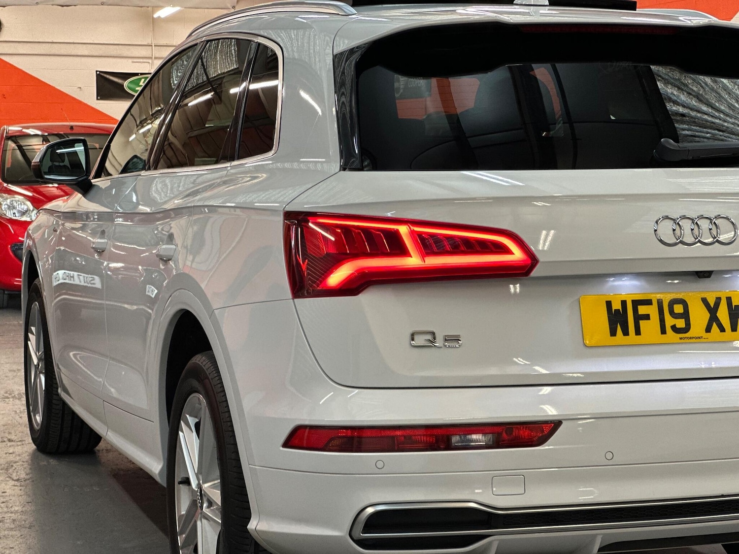 Used Audi Q5 2019 for sale - 76084830: Photo 43