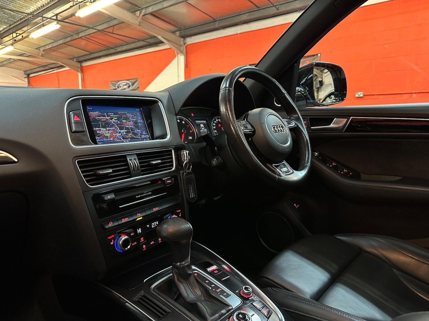 Used Audi Q5 2016 for sale - 76887436: Photo 23