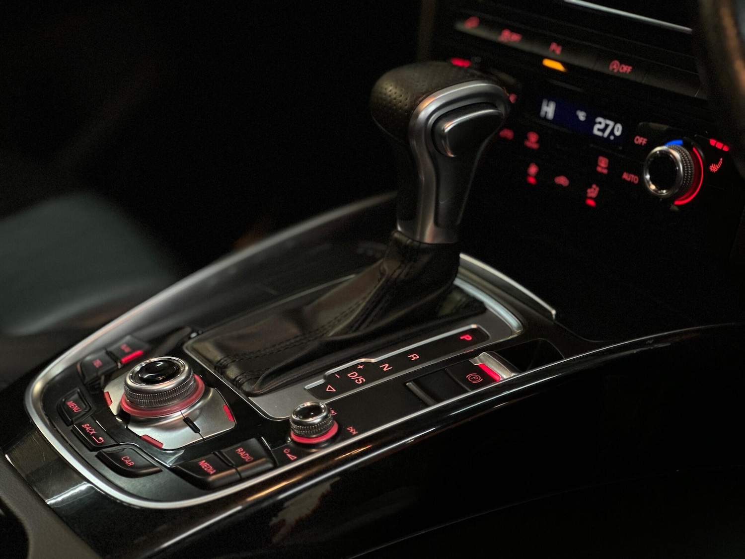 Used Audi Q5 2016 for sale - 76887436: Photo 24