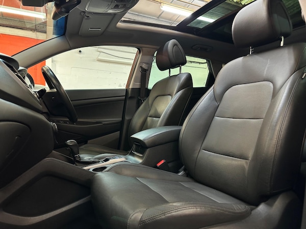 Used Hyundai TUCSON 2017 for sale - 76166379: Photo 14