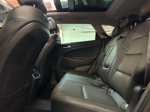 Used Hyundai TUCSON 2017 for sale - 76166379: Photo 18