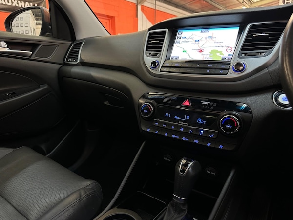 Used Hyundai TUCSON 2017 for sale - 76166379: Photo 21