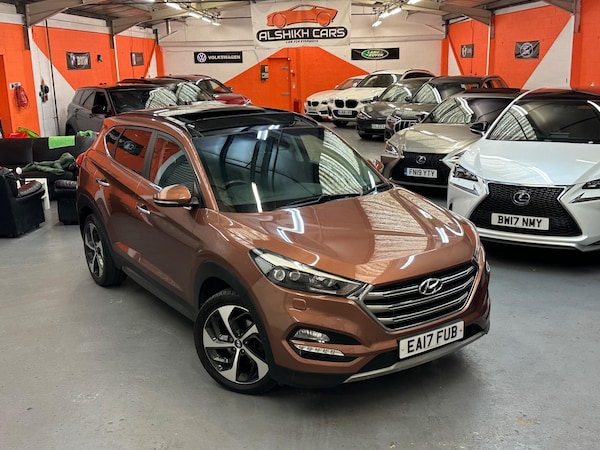Used Hyundai TUCSON 2017 for sale - 76166379: Photo 2
