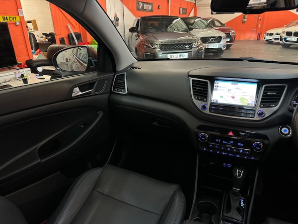 Used Hyundai TUCSON 2017 for sale - 76166379: Photo 44