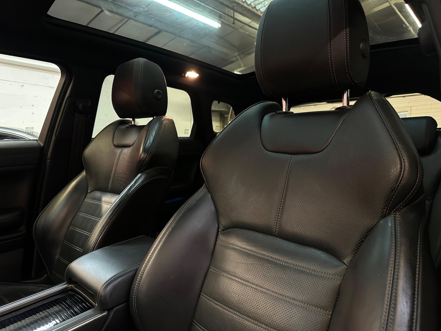 Used Land Rover Range Rover Evoque for sale - 77925008: Photo 16