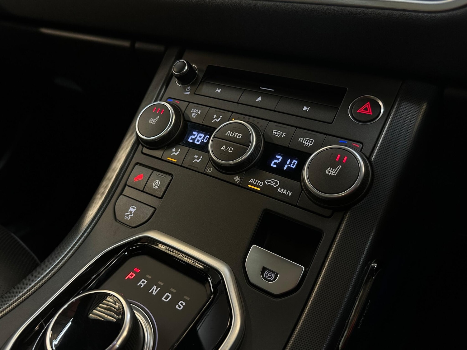 Used Land Rover Range Rover Evoque for sale - 77925008: Photo 41