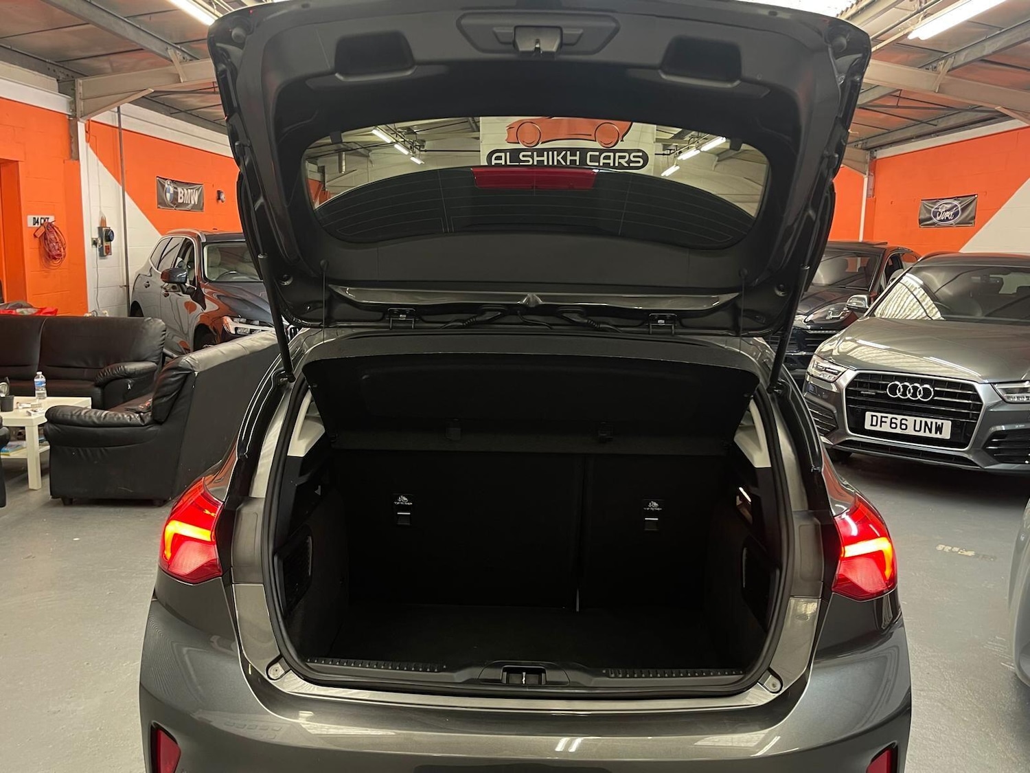 Vehicle 21